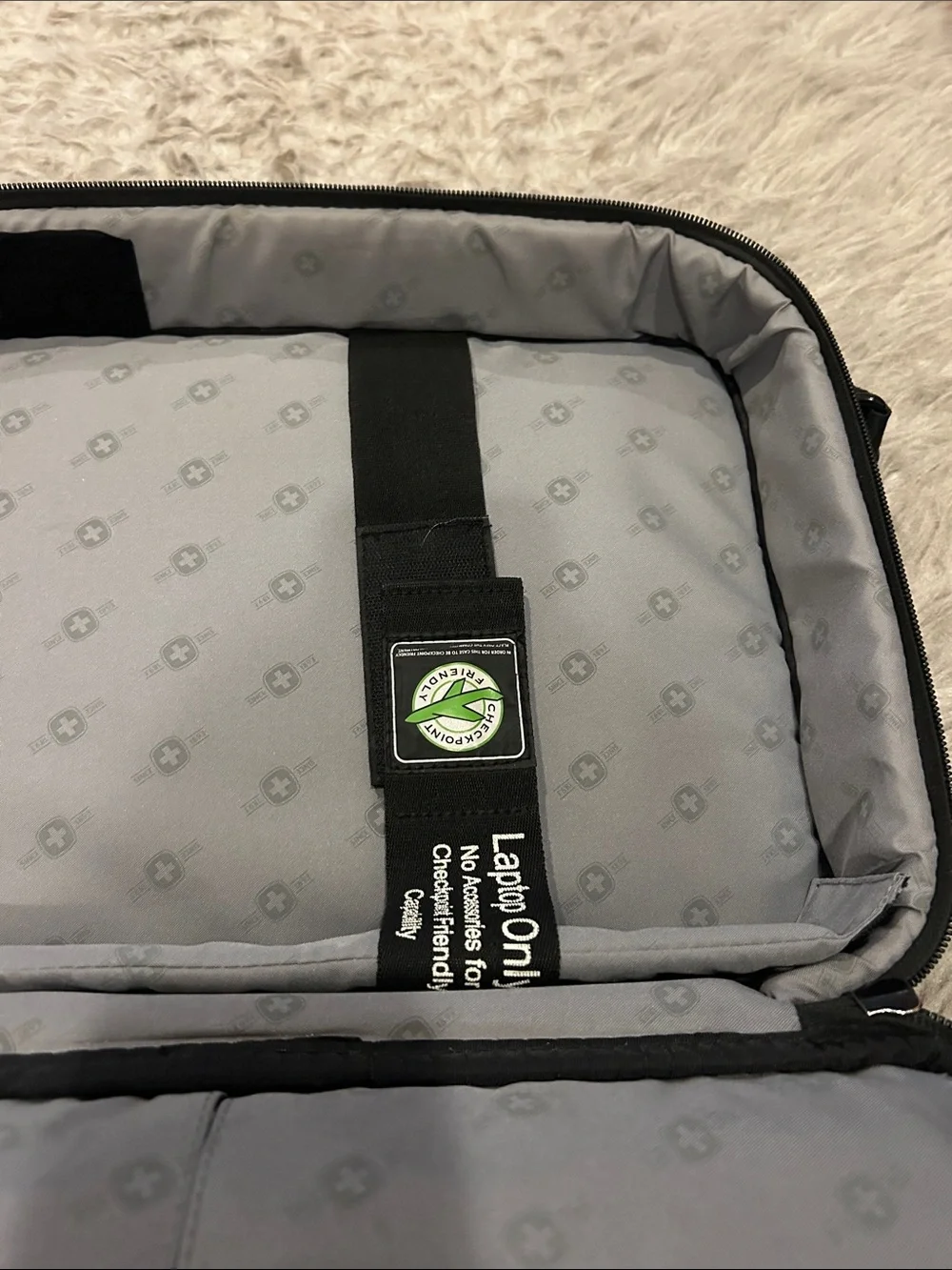 Swiss Gear Black Laotop Bag - Professional Commuter Briefcase